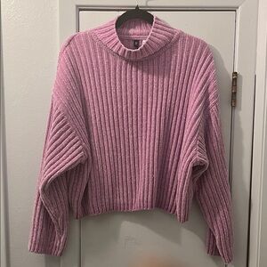 H&M Mauve Ribbed Turtleneck Sweater
